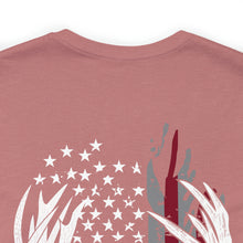 Load image into Gallery viewer, FeatherNett Skull Flag - Unisex T-Shirt