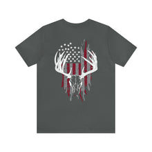 Load image into Gallery viewer, FeatherNett Skull Flag - Unisex T-Shirt