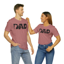 Load image into Gallery viewer, HUNTING DAD -- Short Sleeve Tee