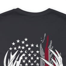 Load image into Gallery viewer, FeatherNett Skull Flag - Unisex T-Shirt