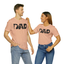 Load image into Gallery viewer, HUNTING DAD -- Short Sleeve Tee