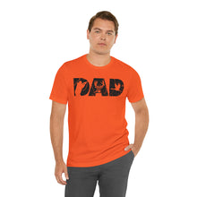 Load image into Gallery viewer, HUNTING DAD -- Short Sleeve Tee