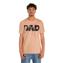 Load image into Gallery viewer, HUNTING DAD -- Short Sleeve Tee