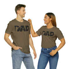 Load image into Gallery viewer, HUNTING DAD -- Short Sleeve Tee