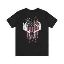 Load image into Gallery viewer, FeatherNett Skull Flag - Unisex T-Shirt
